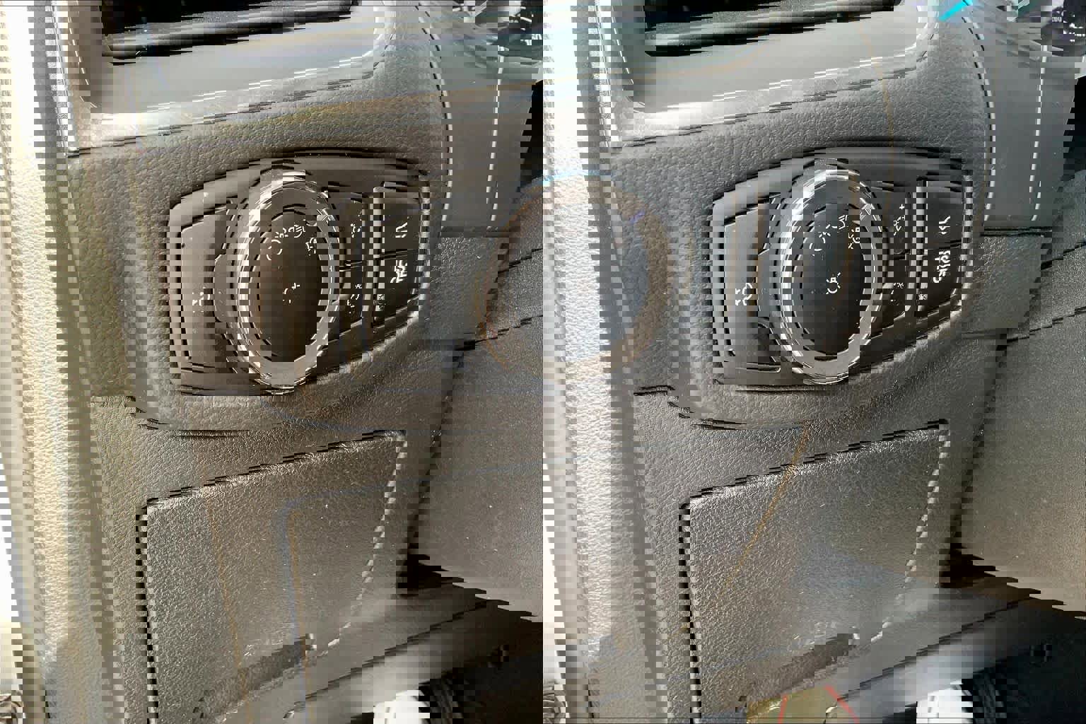 Certified 2024 Ford Edge Titanium image 33