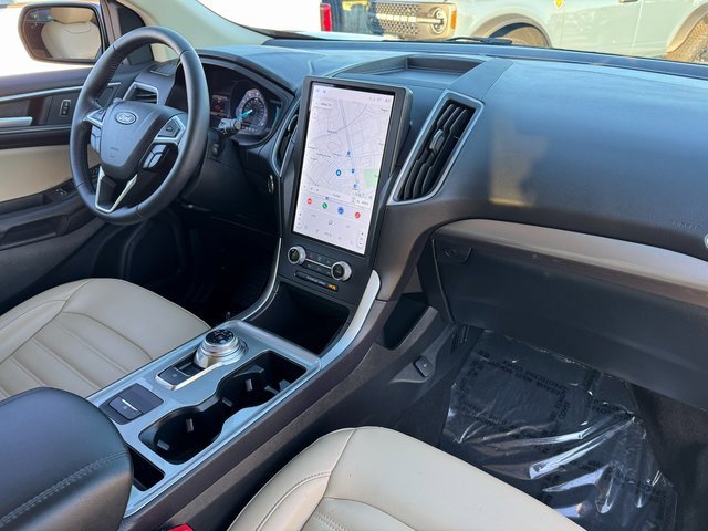 Certified 2024 Ford Edge SEL w/ Convenience Package image 20