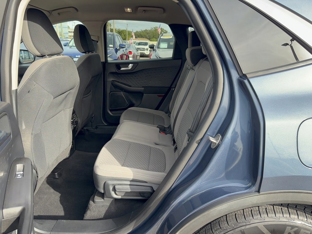 Certified 2020 Ford Escape SE image 13