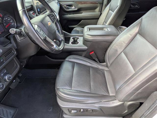 Used 2021 Chevrolet Suburban LT RWD image 15