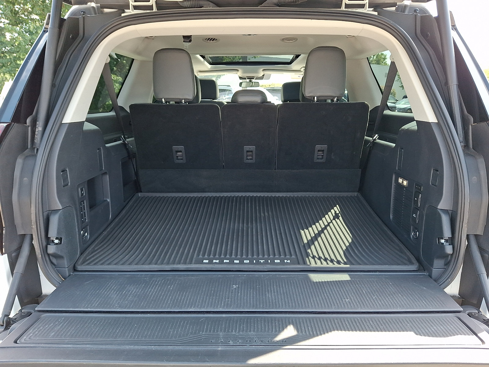 Certified 2025 Ford Expedition Max Active AWD/4WD image 31