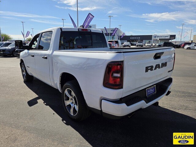 Used 2025 RAM 1500 Tradesman AWD/4WD image 5