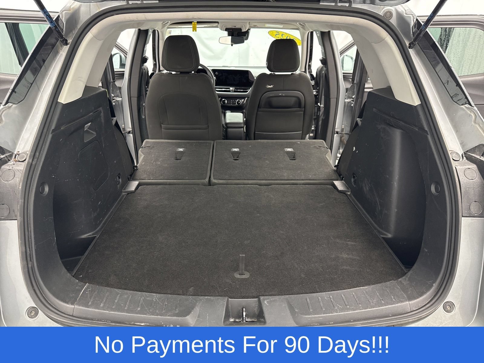 Used 2025 Chevrolet TrailBlazer LT AWD/4WD image 39