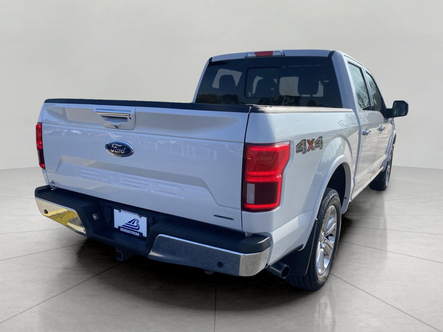 Certified 2019 Ford F150 Lariat w/ Equipment Group 502A Luxury AWD/4WD image 8