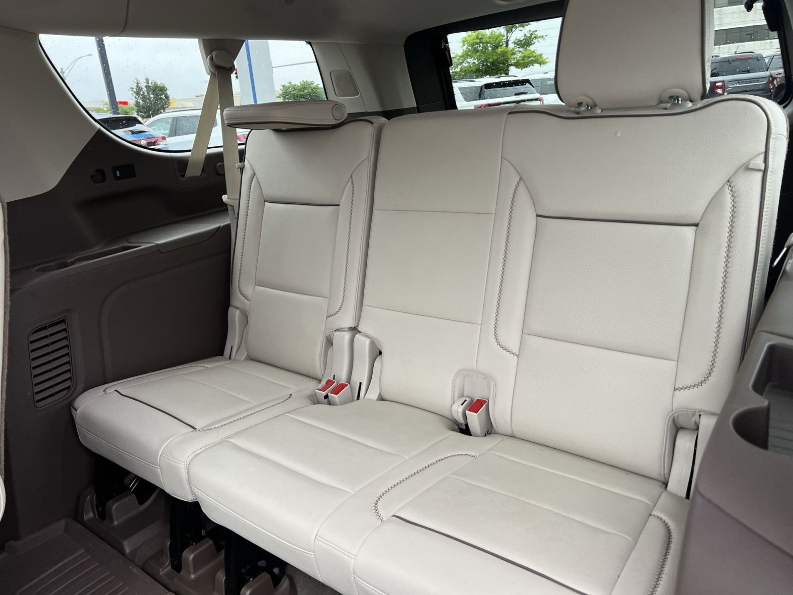 Used 2021 GMC Yukon XL Denali w/ Denali Premium Package AWD/4WD image 26