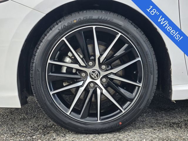 Used 2021 Toyota Camry SE image 10