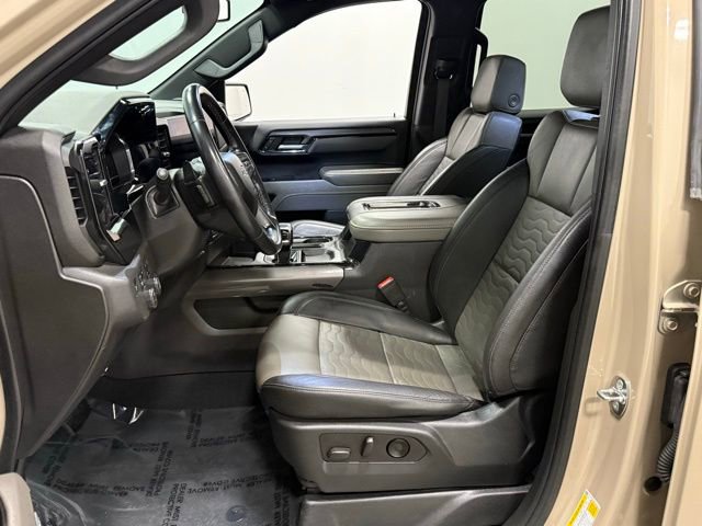 Used 2022 Chevrolet Silverado 1500 ZR2 image 15