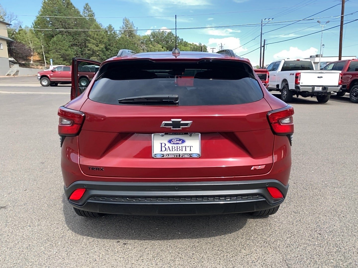 Used 2024 Chevrolet Trax RS w/ Driver Confidence Package FWD image 6