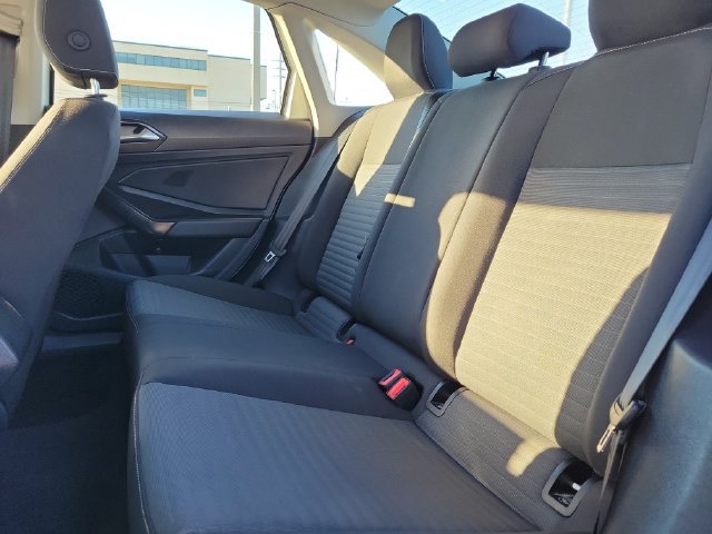 Used 2025 Volkswagen Jetta S FWD image 16