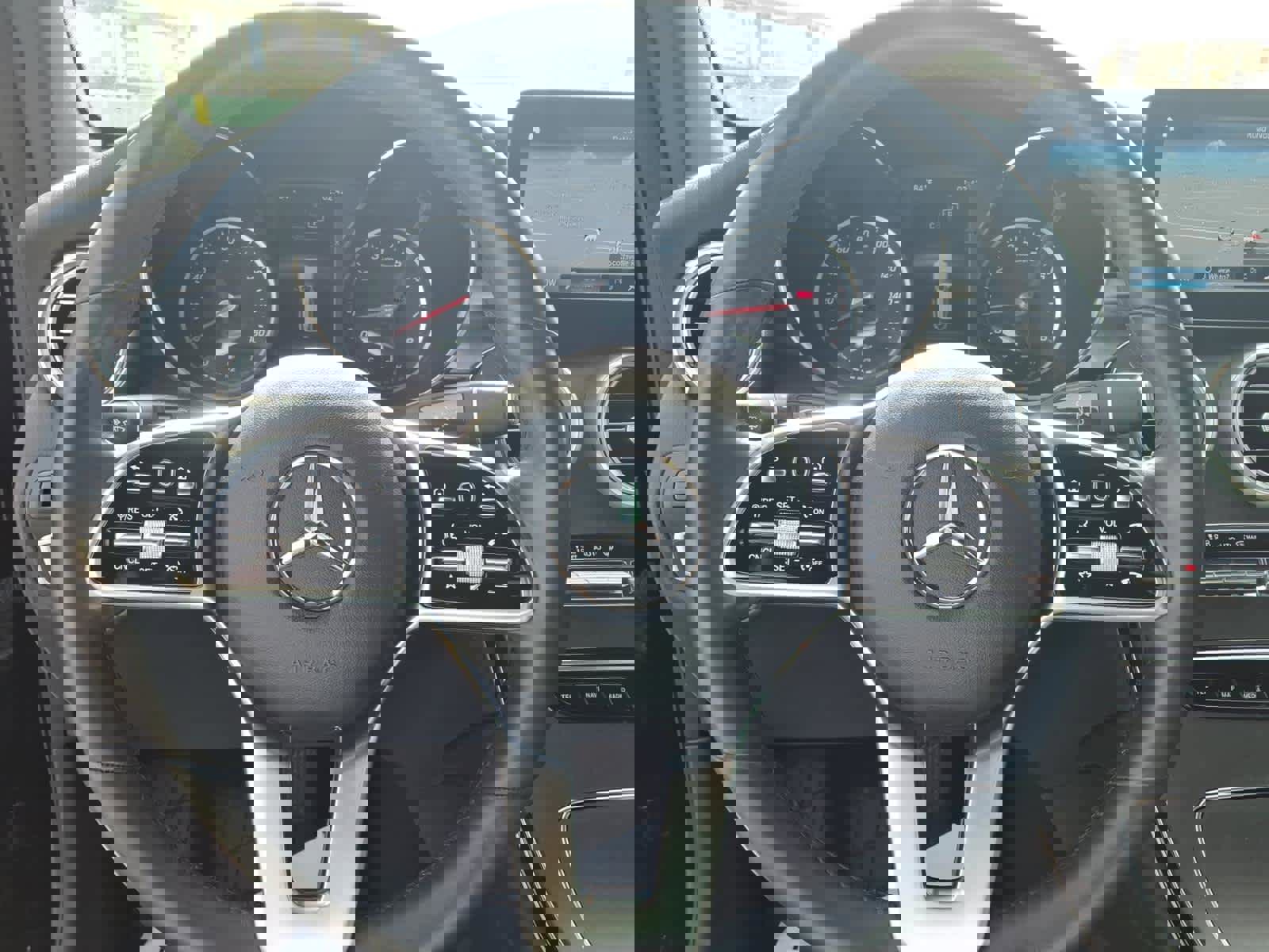 Used 2021 Mercedes-Benz GLC 300 image 8