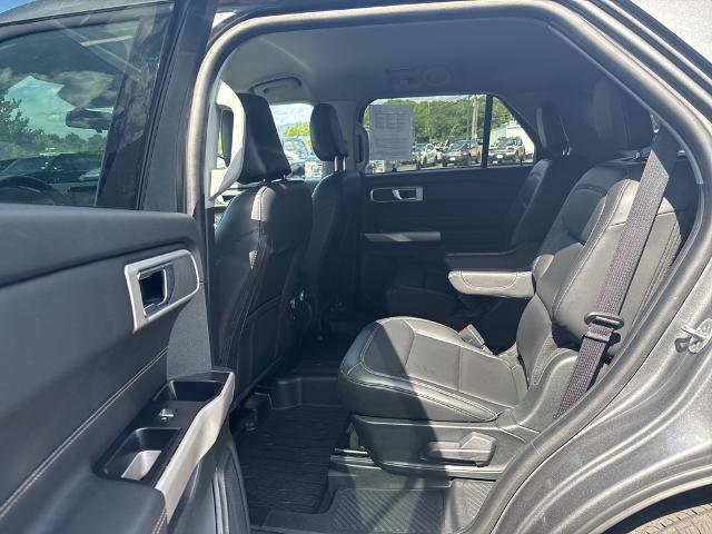 Certified 2022 Ford Explorer XLT w/ Equipment Group 202A image 20