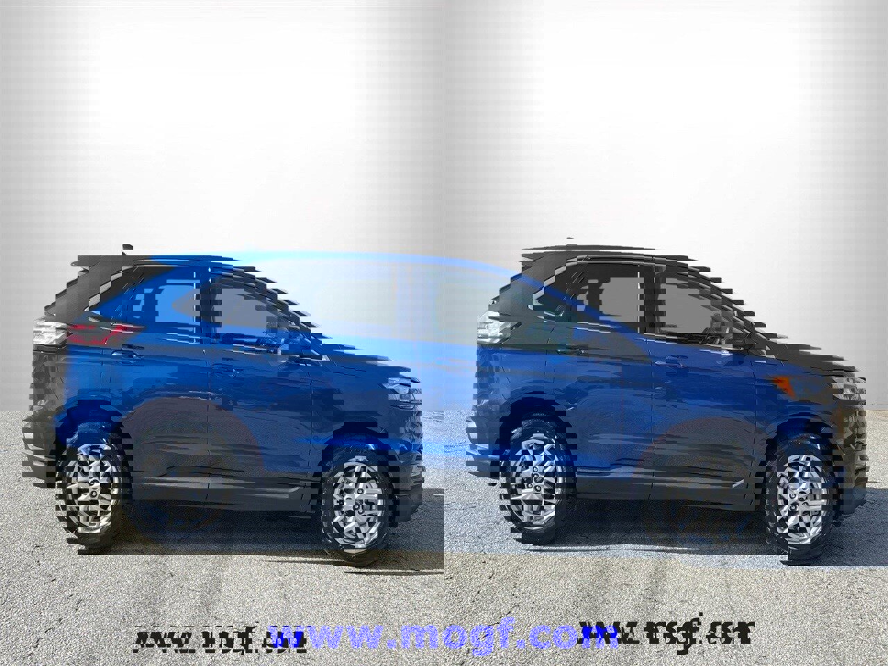 Certified 2024 Ford Edge SEL image 2