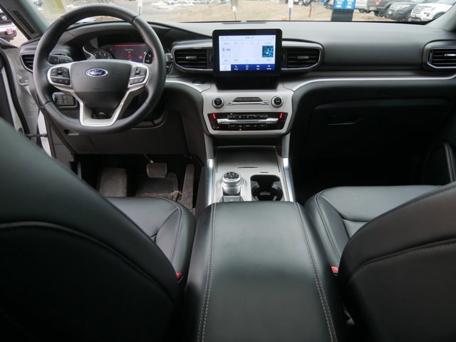 Certified 2023 Ford Explorer XLT w/ Equipment Group 202A image 19