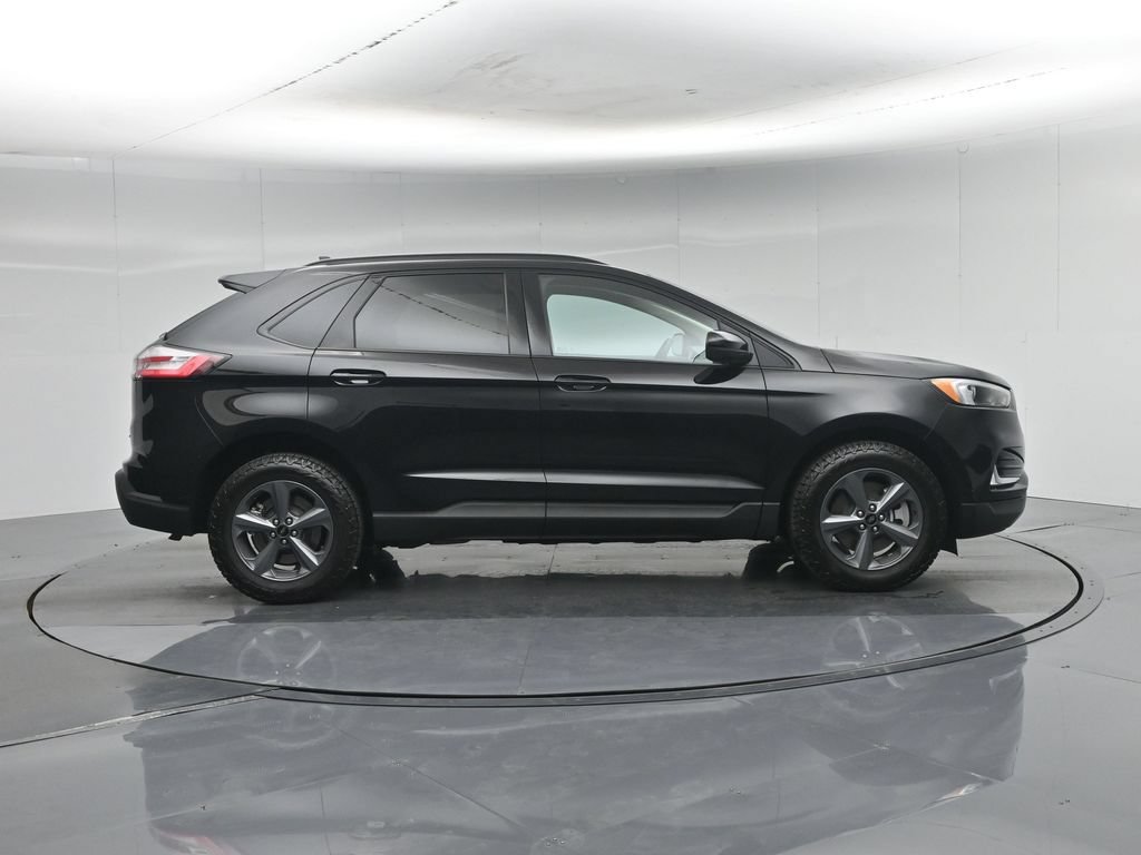 Certified 2024 Ford Edge SEL w/ Sport Appearance Package AWD/4WD image 24
