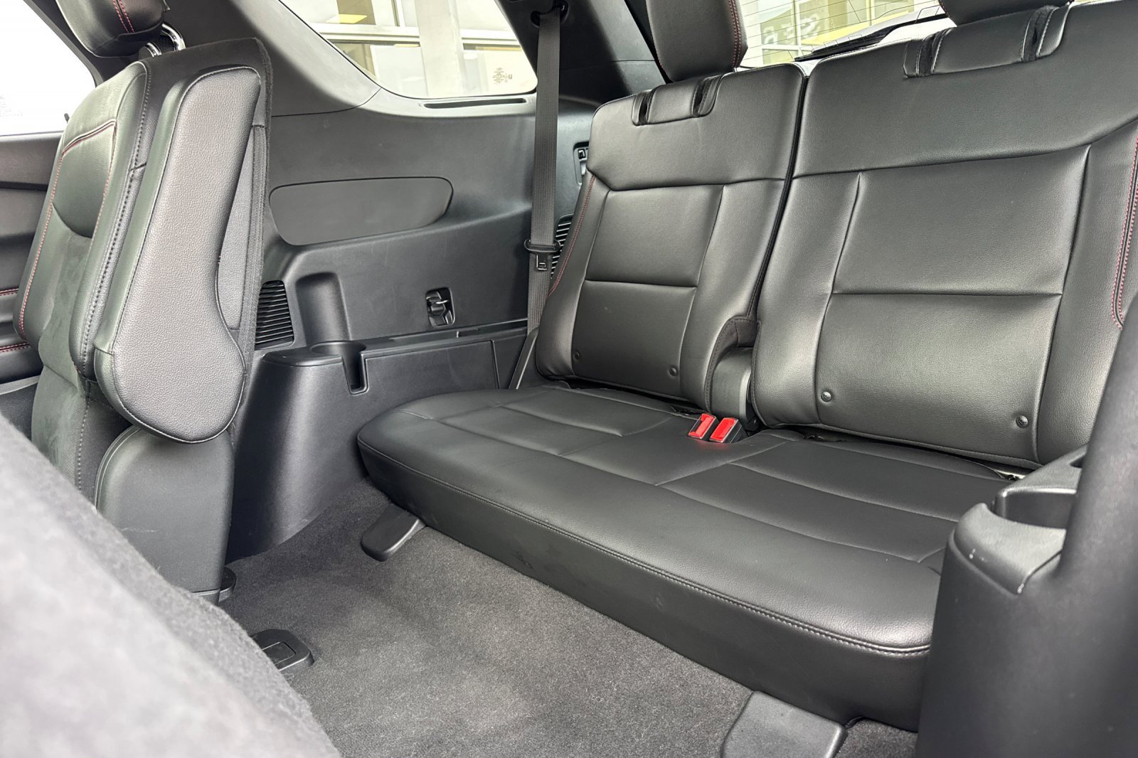 Certified 2022 Ford Explorer ST-Line w/ Class IV Trailer Tow Package image 16