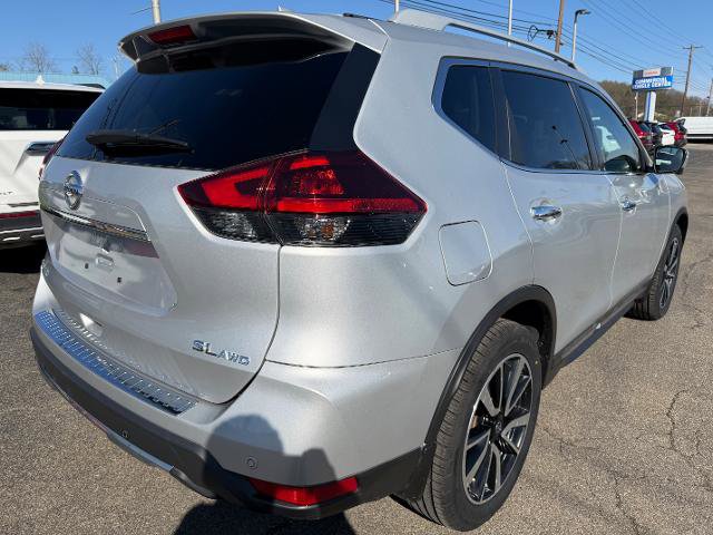 Used 2020 Nissan Rogue SL w/ Premium Package AWD/4WD image 2