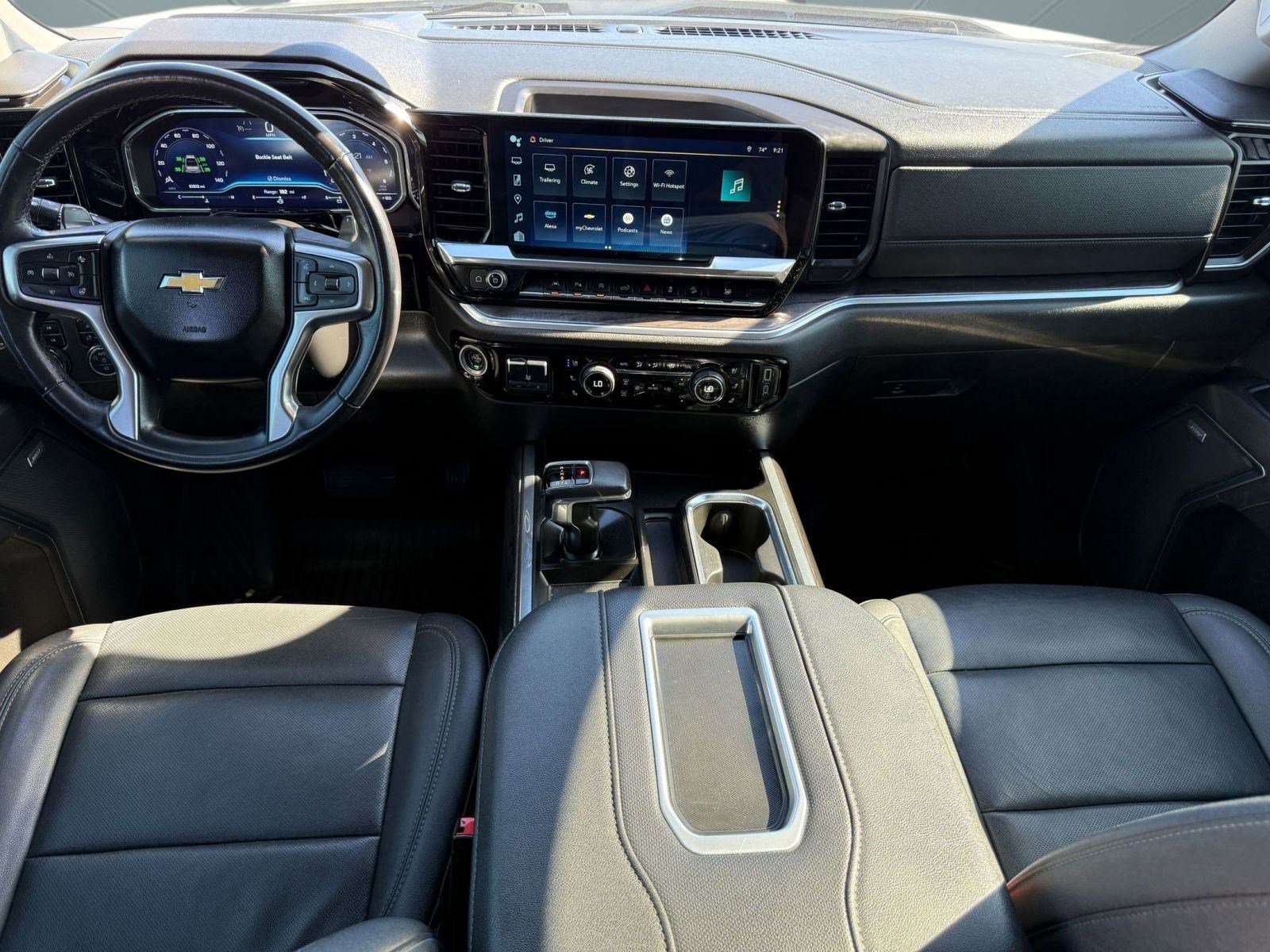 Used 2022 Chevrolet Silverado 1500 LTZ image 13