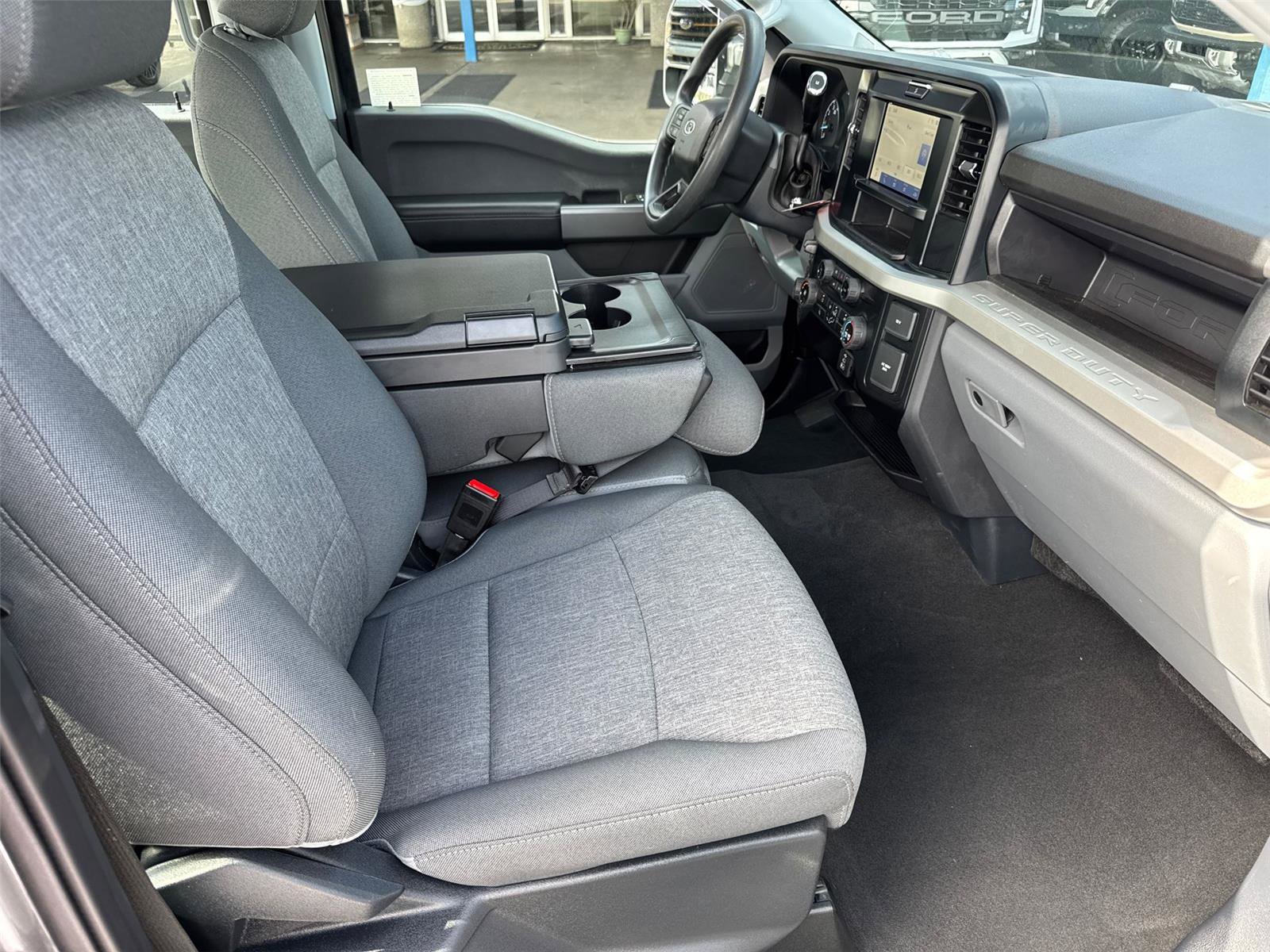Certified 2025 Ford F250 XL w/ STX Appearance Package AWD/4WD image 17