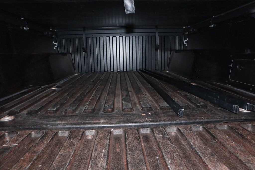 Used 2023 Toyota Tacoma SR AWD/4WD image 18