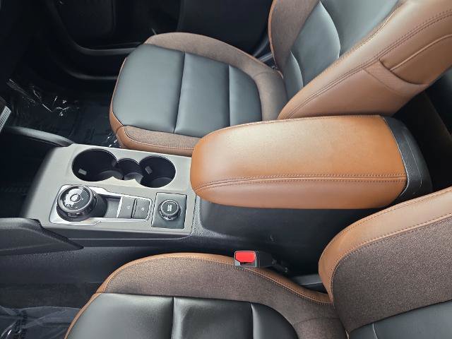Certified 2025 Ford Bronco Sport Outer Banks AWD/4WD image 19