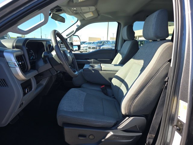 Certified 2025 Ford F250 XLT AWD/4WD image 11