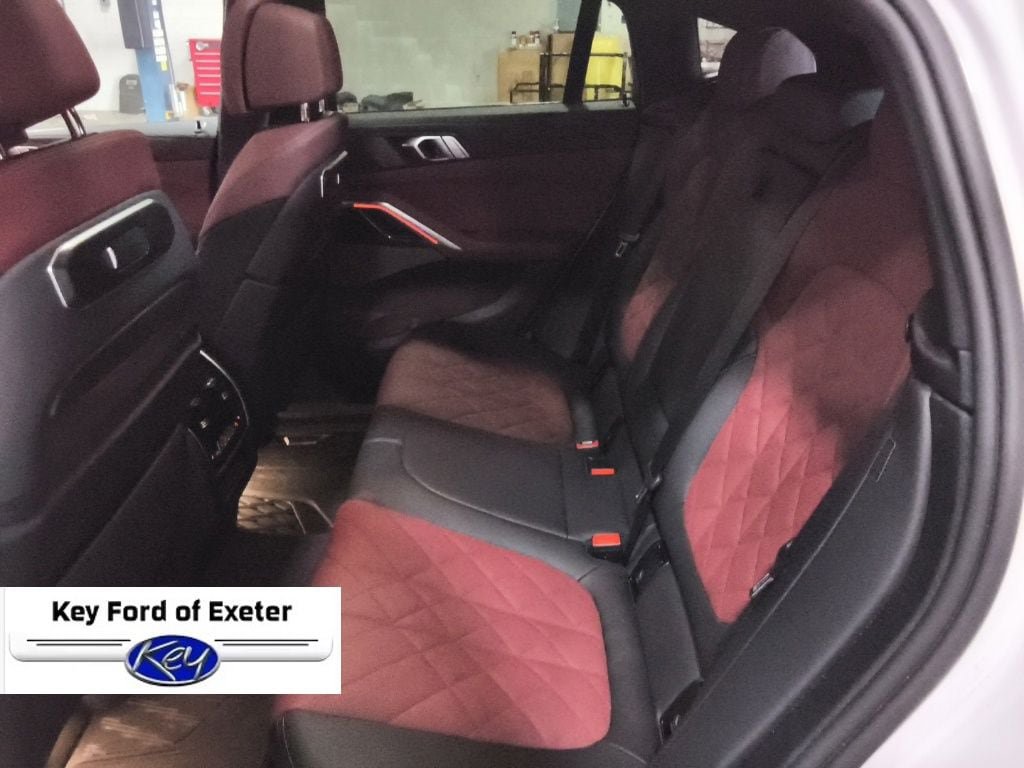 Used 2026 BMW X6 xDrive40i w/ Climate Comfort Package AWD/4WD image 23