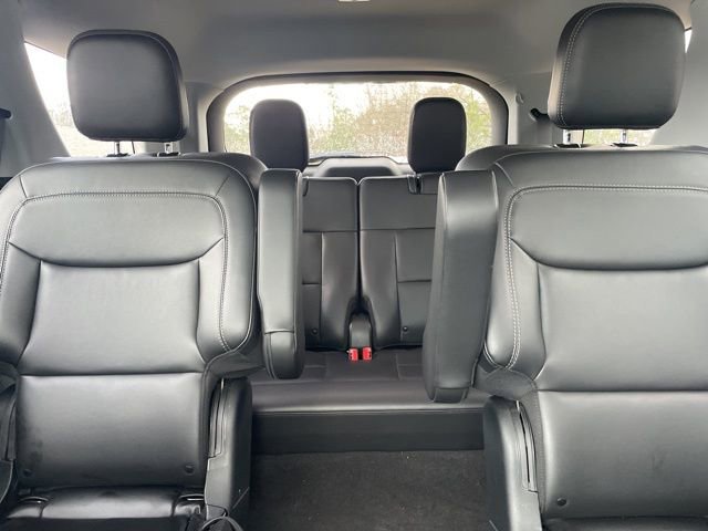 Certified 2023 Ford Explorer XLT w/ Equipment Group 202A image 12