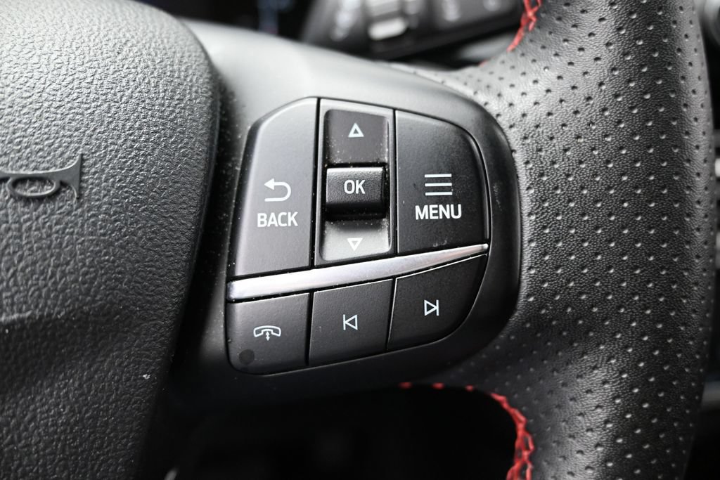 Certified 2025 Ford Escape ST-Line Select AWD/4WD image 20