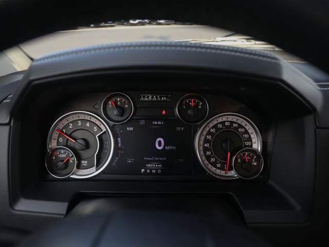 Used 2018 RAM 1500 Laramie AWD/4WD image 32