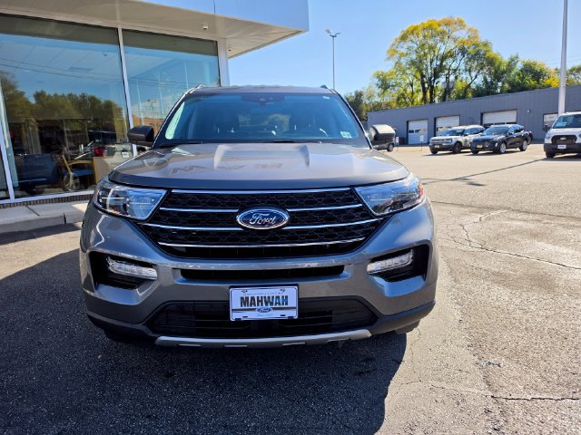Certified 2023 Ford Explorer XLT w/ Equipment Group 202A AWD/4WD image 10