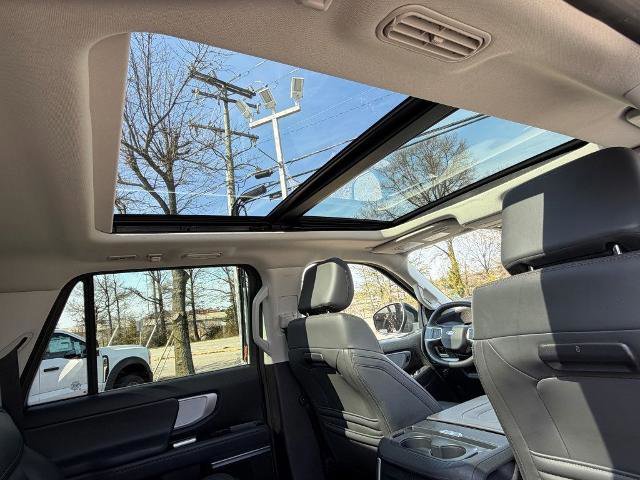 Certified 2025 Ford Expedition Max Active image 16