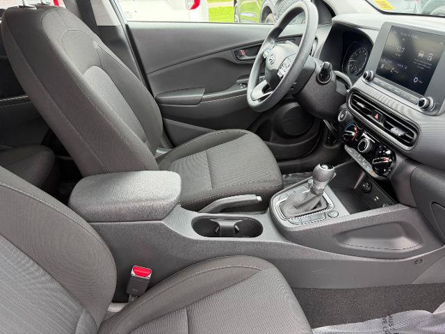 Used 2023 Hyundai Kona SEL AWD/4WD image 13