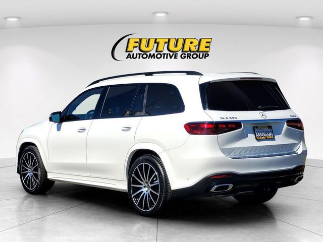 Used 2025 Mercedes-Benz GLS 450 4MATIC image 3