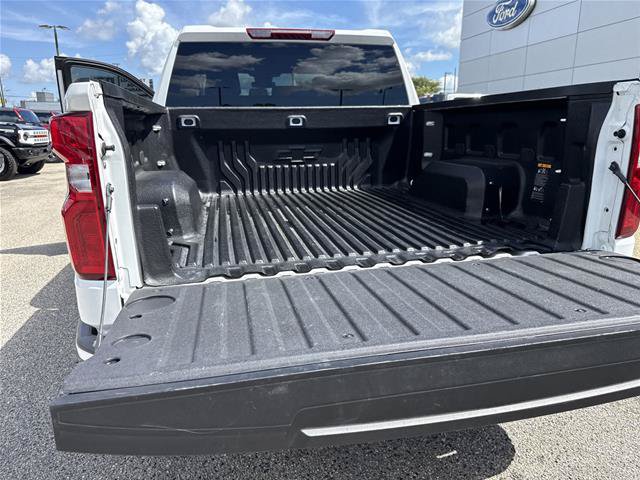 Used 2025 Chevrolet Silverado 1500 RST AWD/4WD image 28