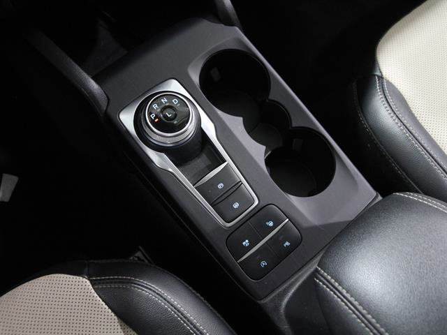 Certified 2022 Ford Escape Titanium w/ Titanium Elite Package image 17