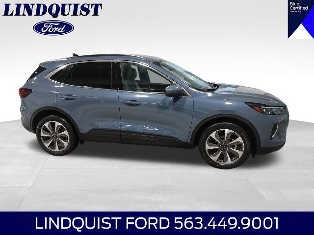 Certified 2023 Ford Escape Platinum w/ Premium Technology Package AWD/4WD image 6