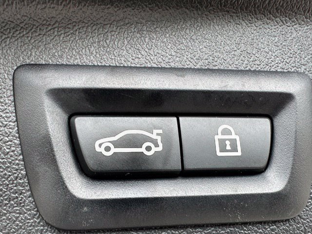 Used 2022 BMW X5 M50i AWD/4WD image 13