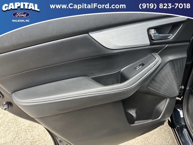 Used 2023 Acura MDX w/ Technology Package FWD image 17
