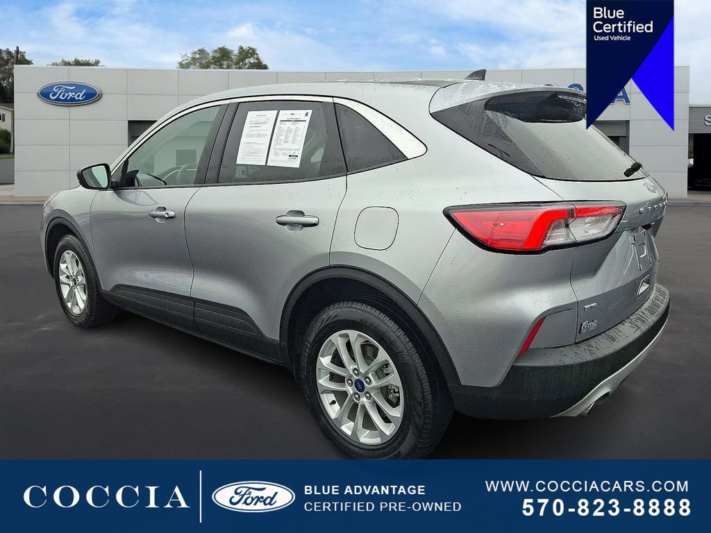 Certified 2022 Ford Escape SE w/ Convenience Package image 3