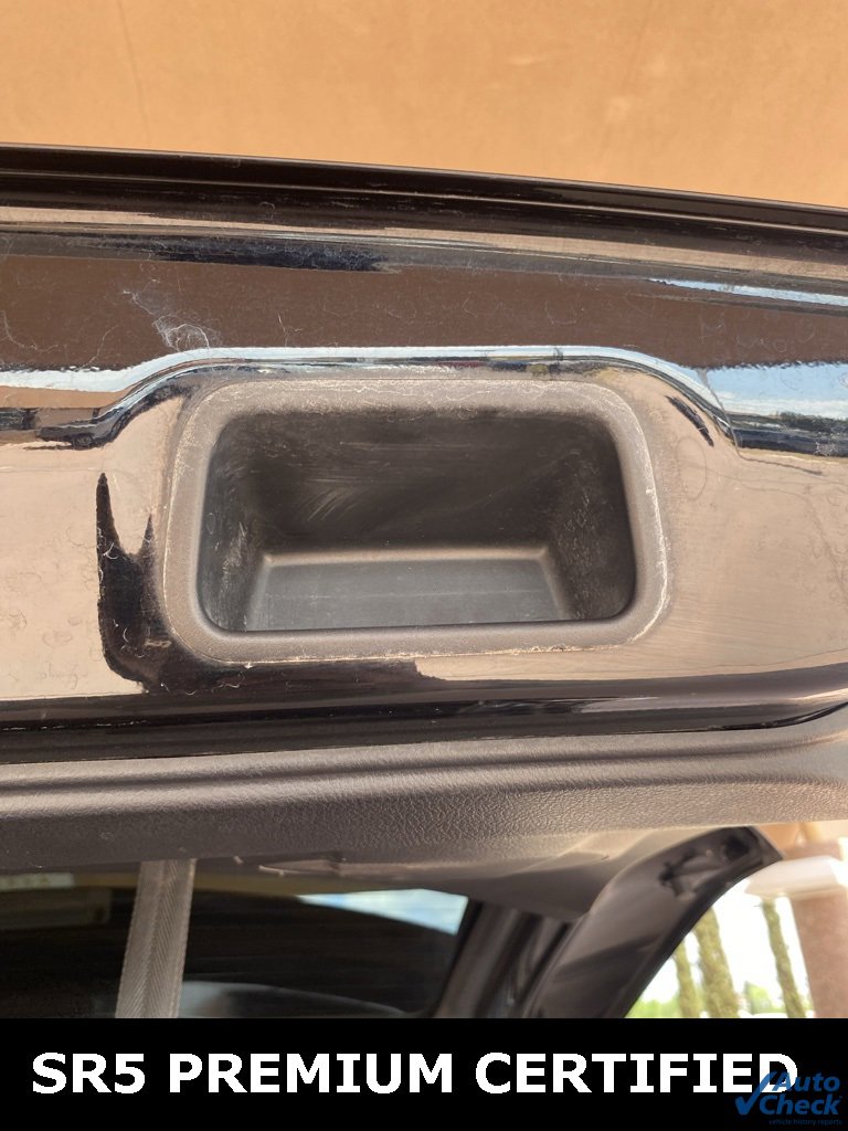 Used 2022 Toyota 4Runner SR5 Premium image 18