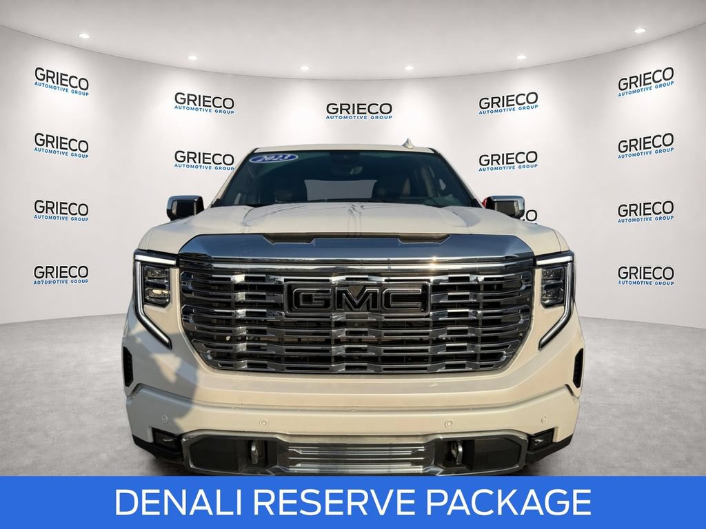 Used 2023 GMC Sierra 1500 Denali w/ Denali Reserve Package AWD/4WD image 2