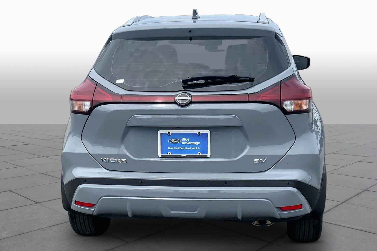 Used 2023 Nissan Kicks SV FWD image 5