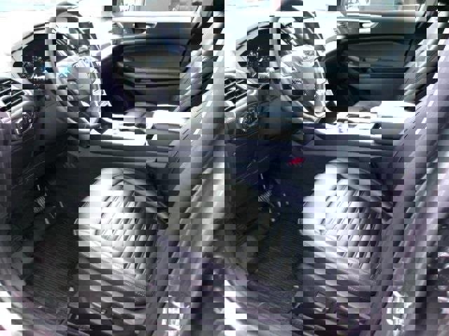 Certified 2022 Ford Edge SEL w/ Convenience Package image 8