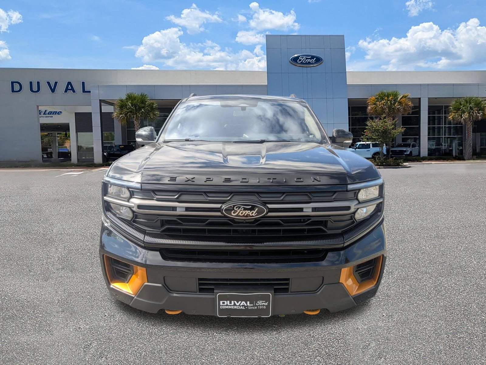 Certified 2025 Ford Expedition Tremor AWD/4WD image 9