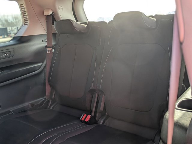 Used 2022 Jeep Grand Cherokee L Laredo w/ Luxury Tech Group I image 30