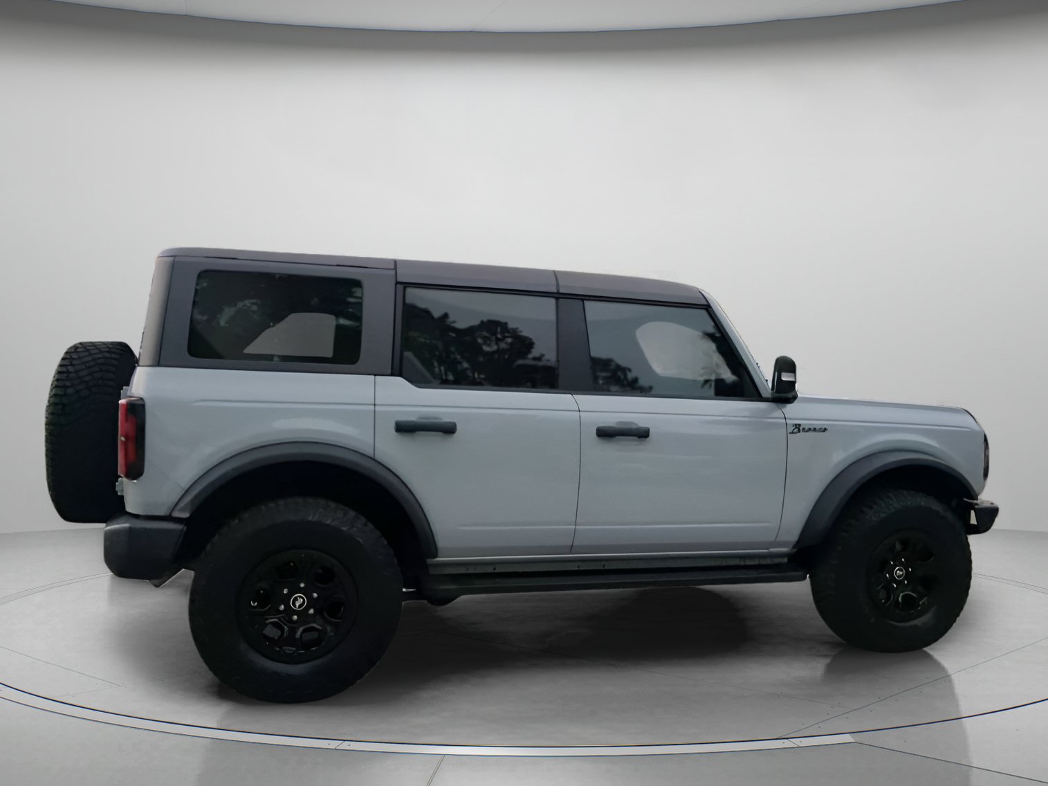 Certified 2023 Ford Bronco Wildtrak AWD/4WD image 31