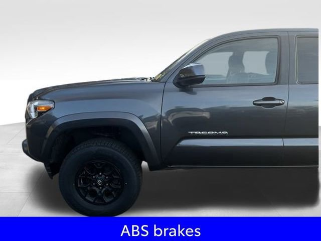 Used 2021 Toyota Tacoma SR image 11
