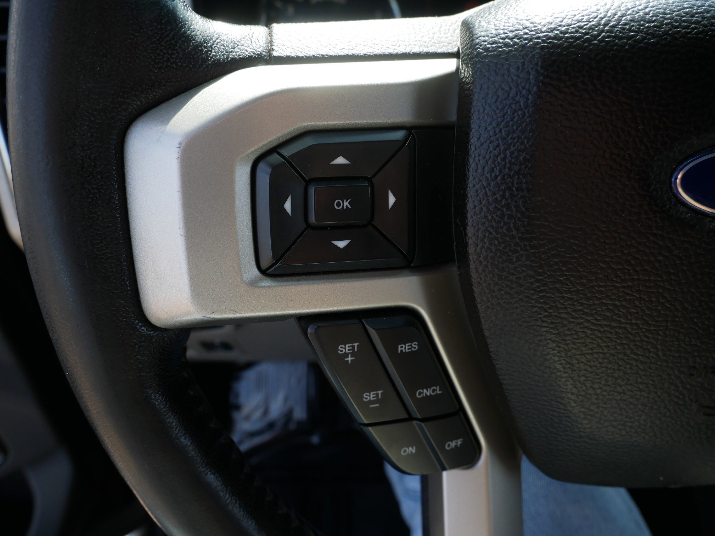 Certified 2018 Ford F150 Lariat AWD/4WD image 28
