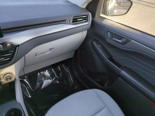 Certified 2025 Ford Escape Active image 17