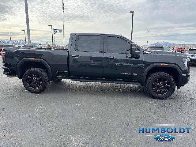 Used 2024 GMC Sierra 2500 AT4 w/ AT4 Premium Plus Package image 6